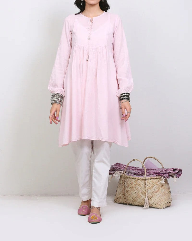 Women Kurti Round Neck 34 Sleeves knee Length Daily Wear Printed Cotton  Kurti Anarkali Suit