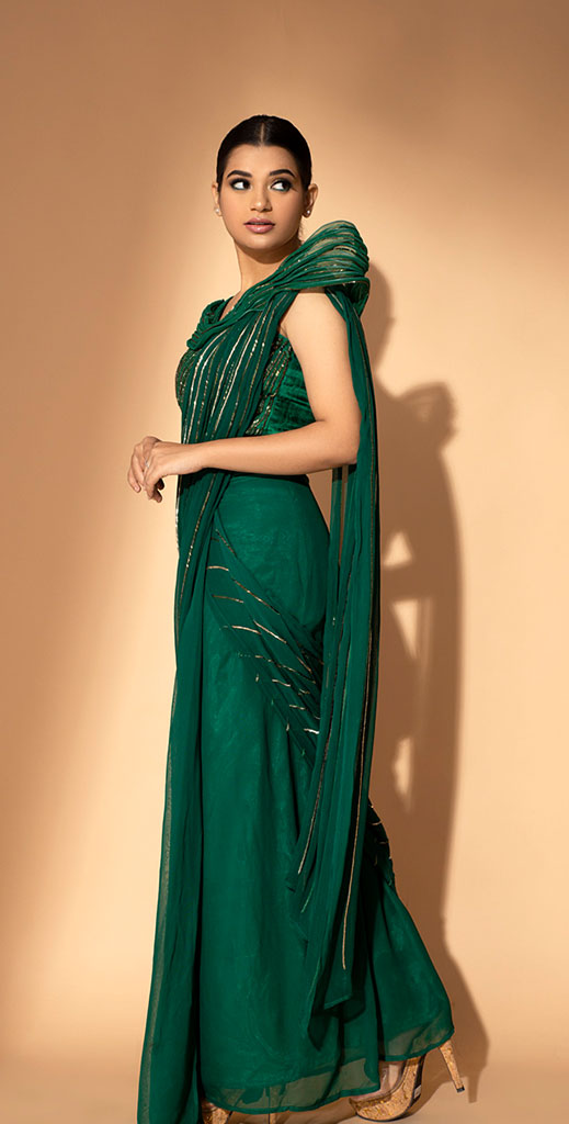 Green Drape Saari